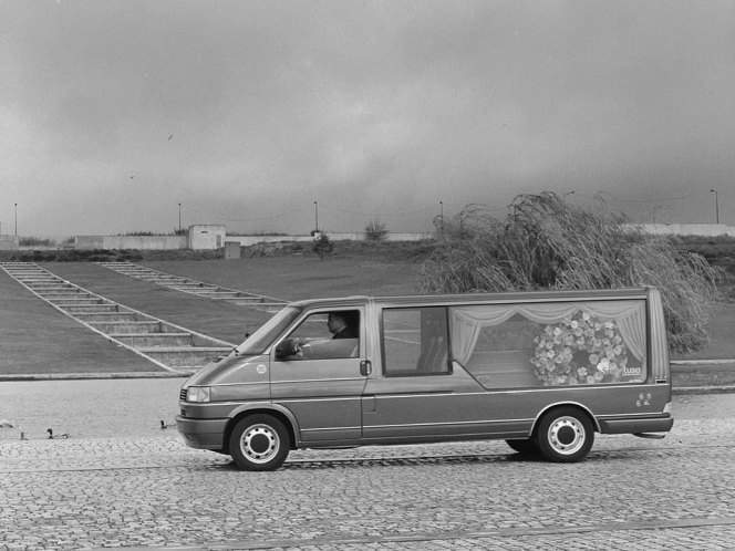 Volkswagen Carro Fúnebre T4