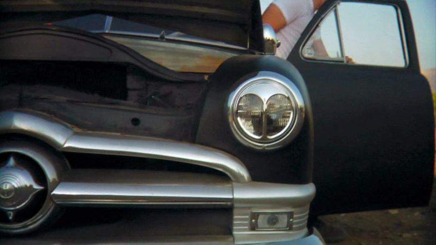 Ford Custom De Luxe