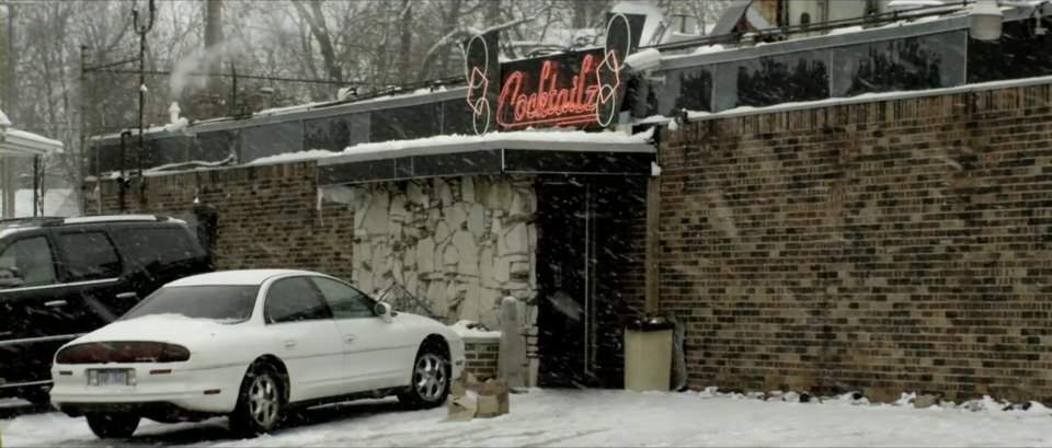Oldsmobile Aurora