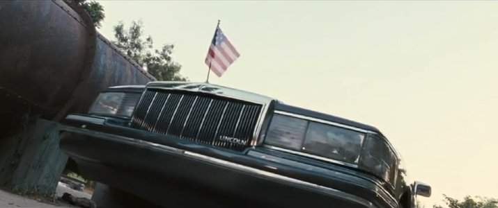 Lincoln Town Car Stretched Limousine