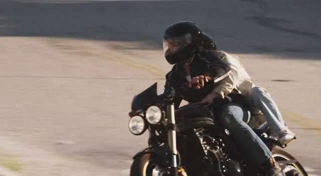 Triumph Speed Triple 1050