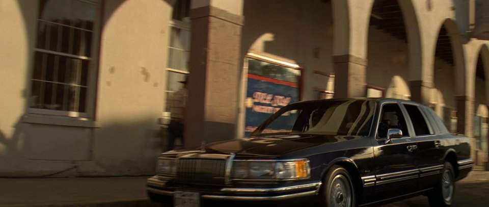 Lincoln Town Car