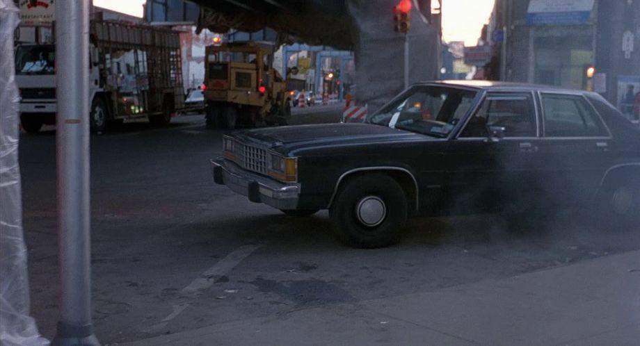 Ford LTD Crown Victoria