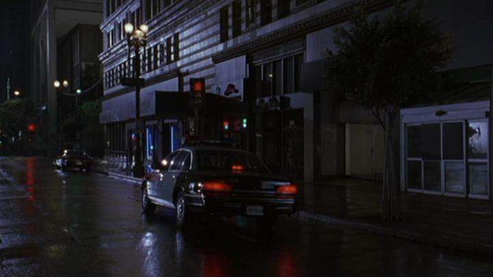 Ford Crown Victoria