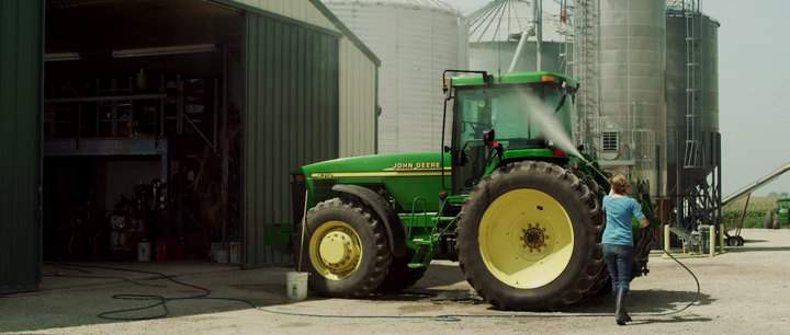 John Deere 8310
