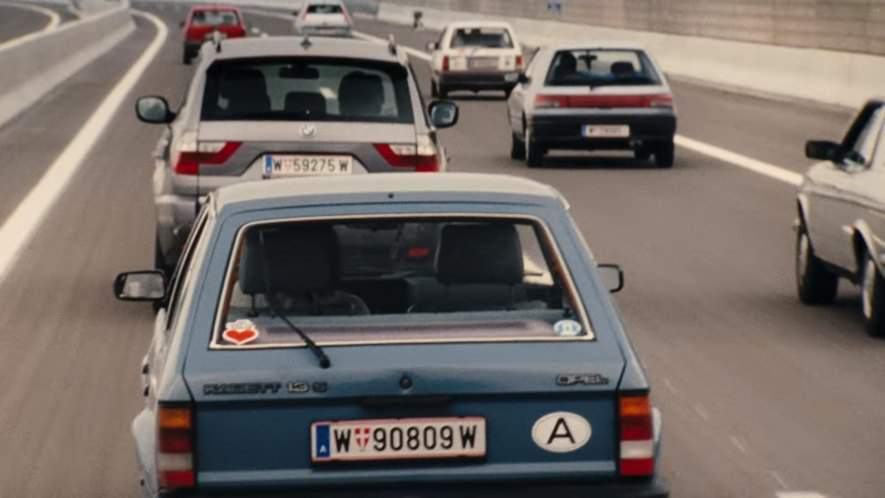 Mazda 323