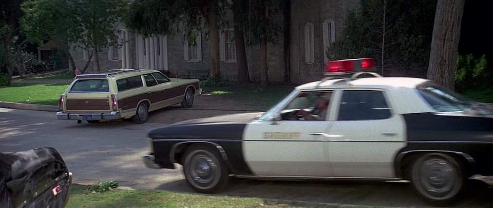 Ford LTD Country Squire