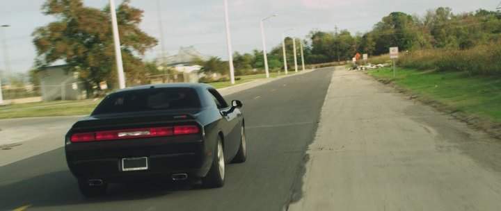 Dodge Challenger SRT-8