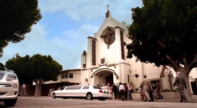Lincoln Town Car Stretched Limousine