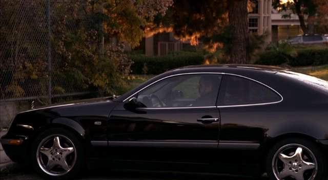 Mercedes-Benz CLK 320