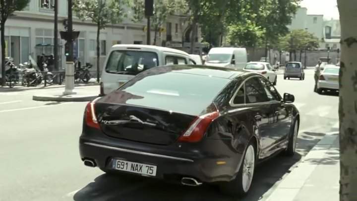 Jaguar XJ L