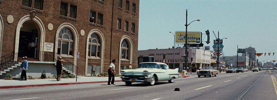 Cadillac Coupe DeVille
