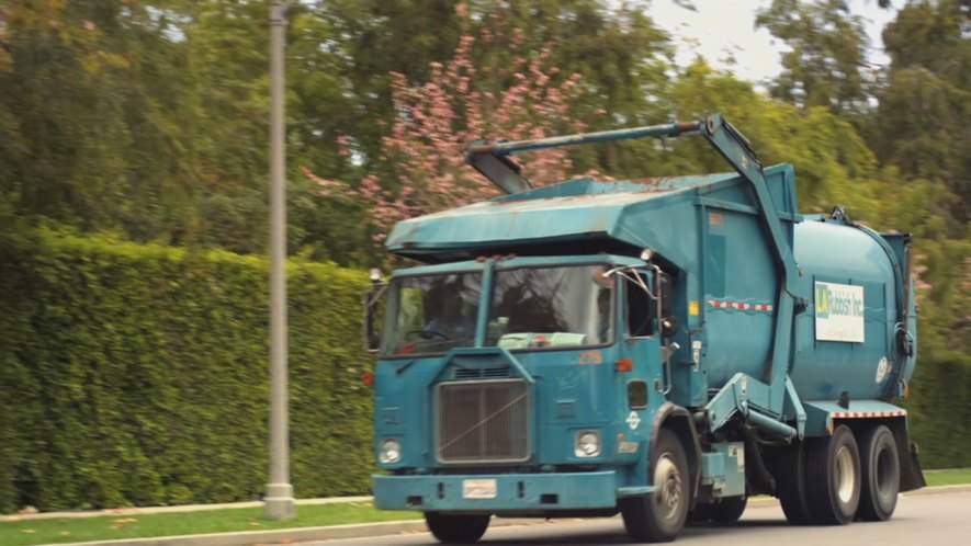 WhiteGMC Xpeditor WX 64