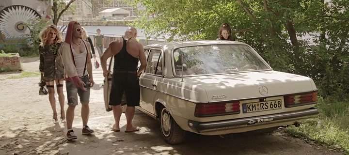 Mercedes-Benz 200