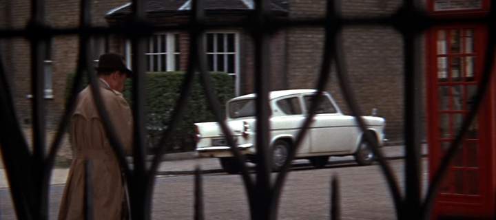 Ford Anglia Super