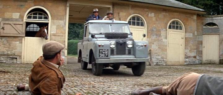 Land-Rover 88'' Series II