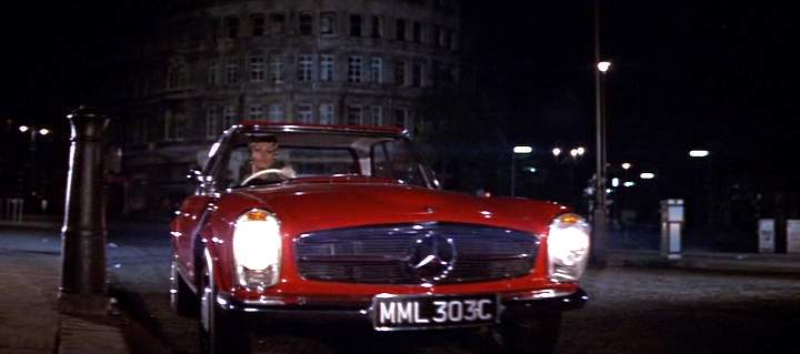Mercedes-Benz 230 SL