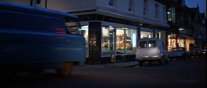 Thames 7cwt Van