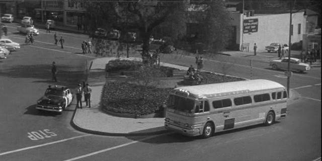 GMC PD 4104