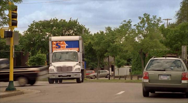 Freightliner Business Class M2 106