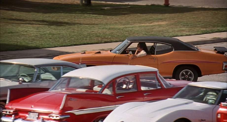 Plymouth Belvedere