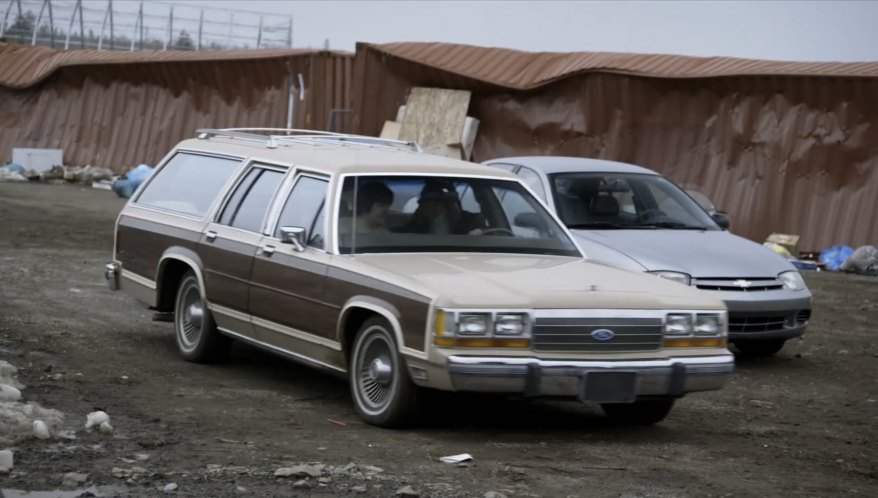 Ford LTD Country Squire