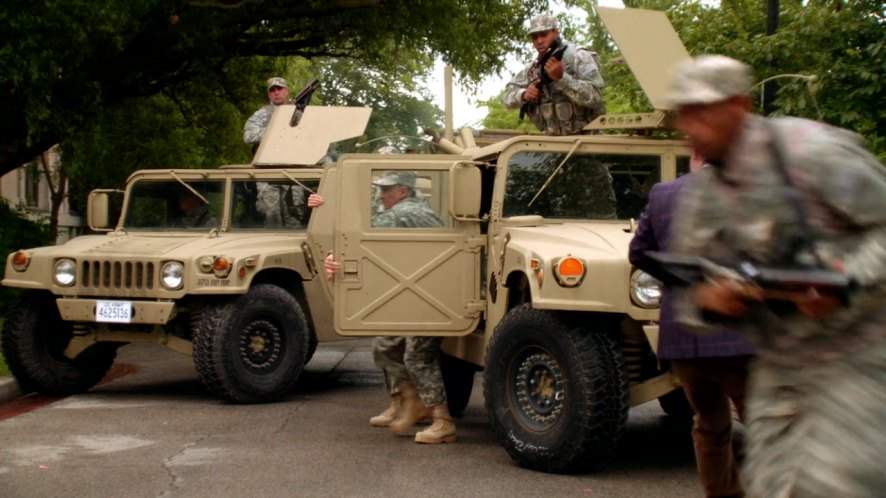 AM General HMMWV M1044