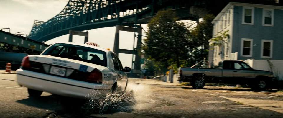 Ford Crown Victoria