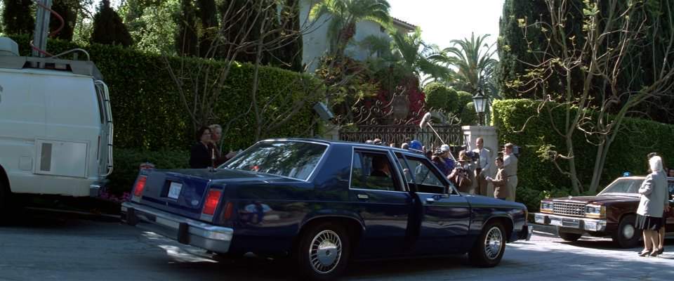 Ford LTD Crown Victoria