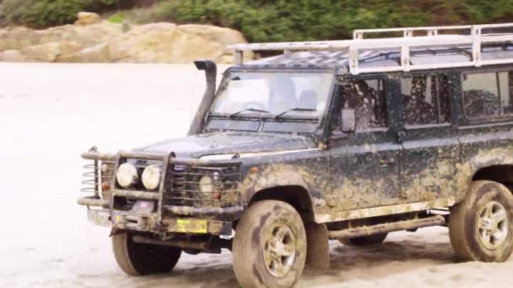 Land-Rover Defender 110 Station Wagon