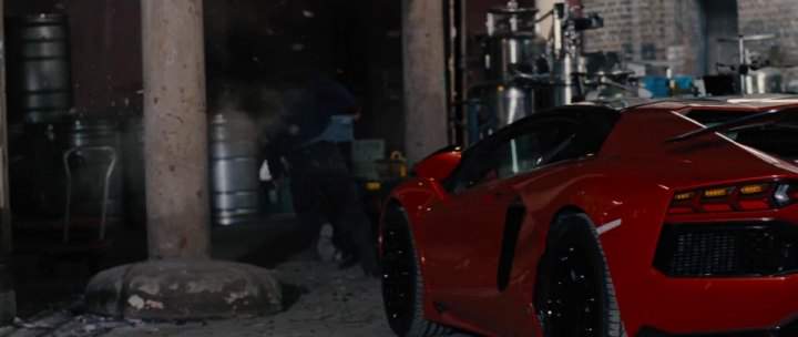 Lamborghini Aventador LP 700-4