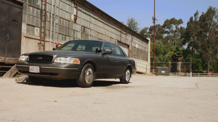 Ford Crown Victoria