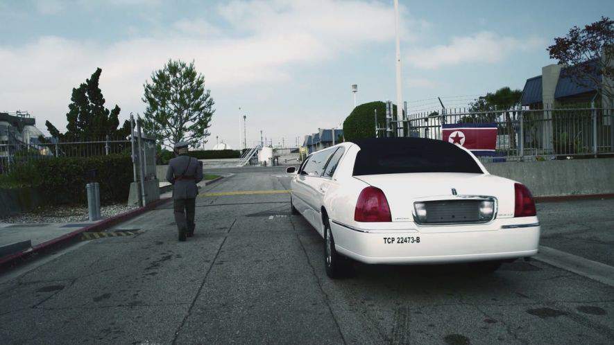 Lincoln Town Car Stretched Limousine