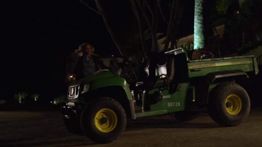 John Deere Gator