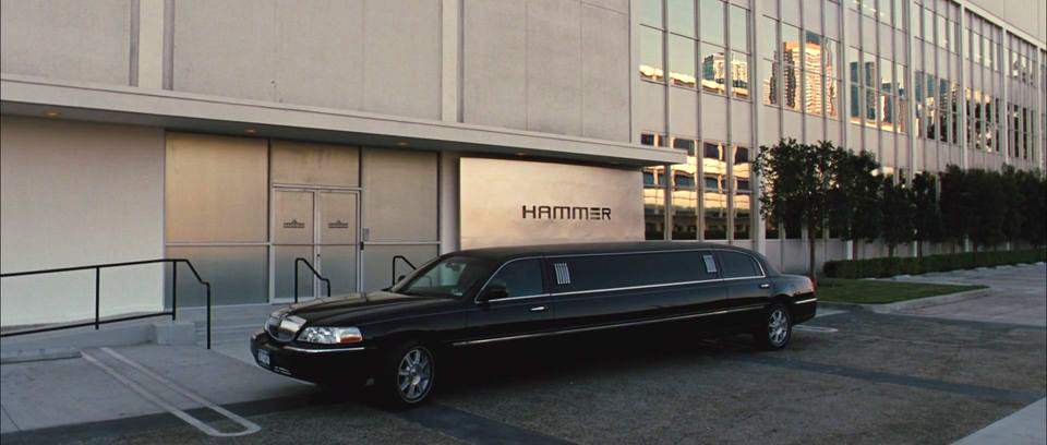 Lincoln Town Car Stretched Limousine