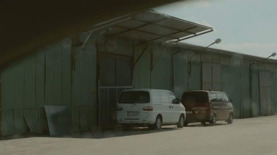 Hyundai H-1
