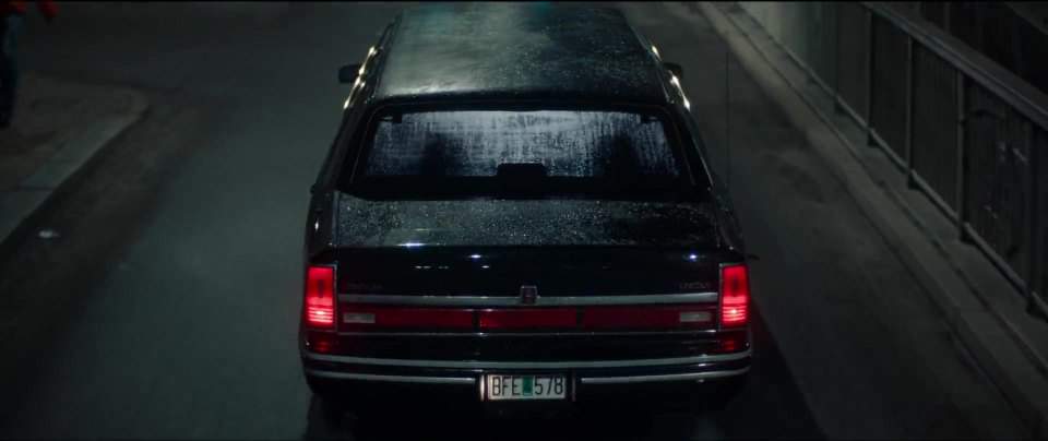 Lincoln Town Car Stretched Limousine