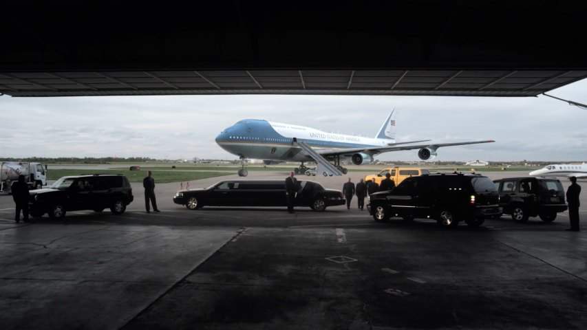 Lincoln Town Car Stretched Limousine