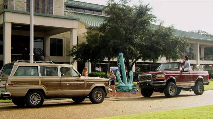 Jeep Grand Wagoneer