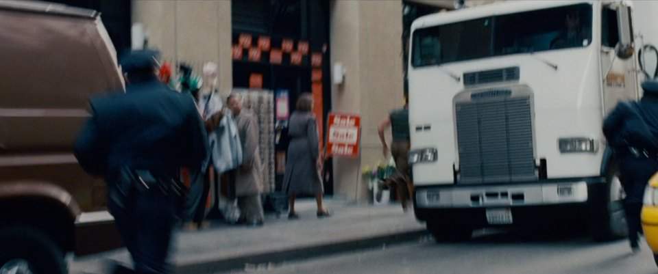 Freightliner FLA 086