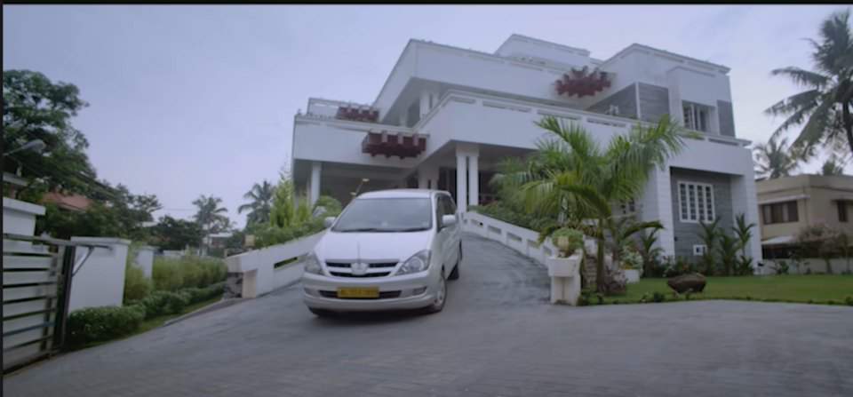 Toyota Innova