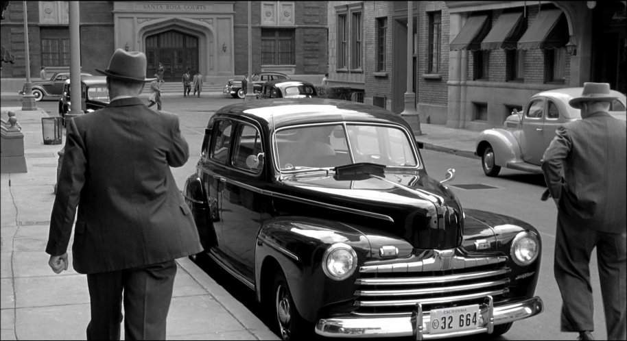Ford Super De Luxe