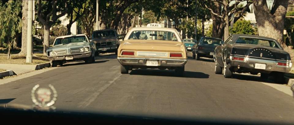 Lincoln Continental Mark IV