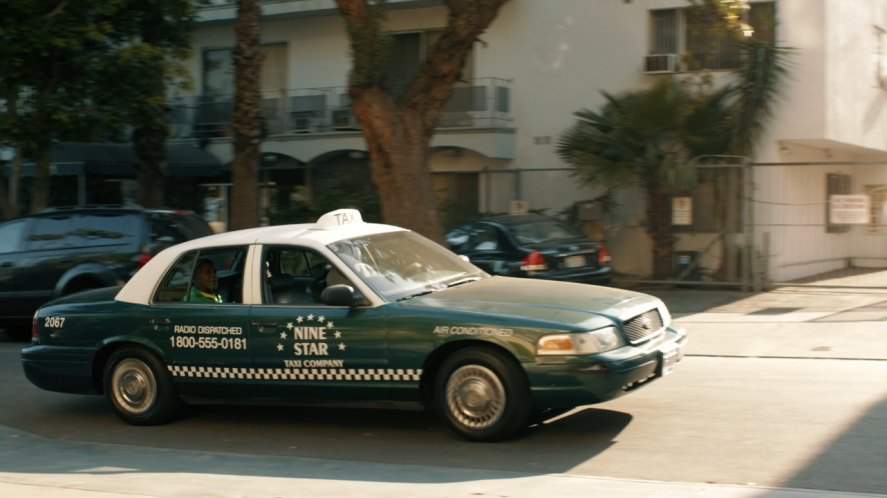 Ford Crown Victoria