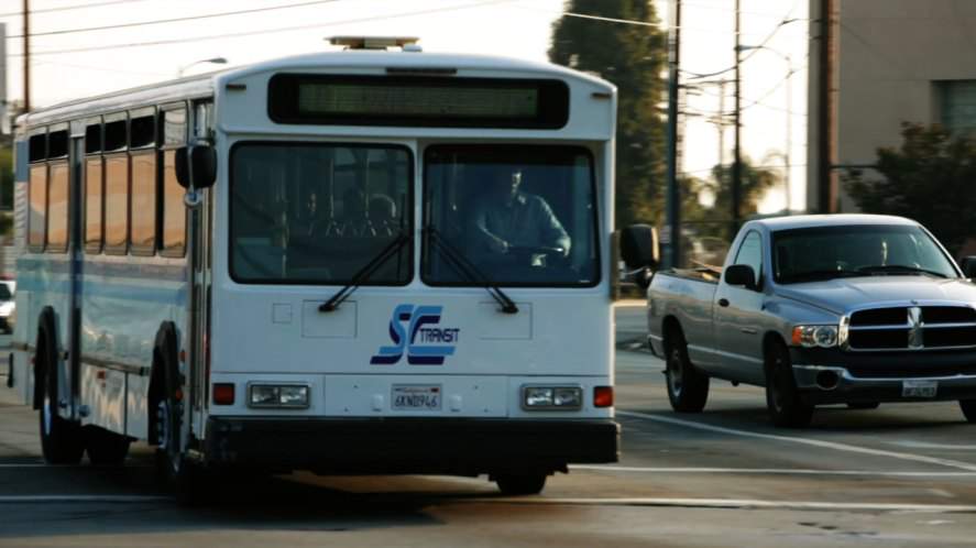 Gillig Phantom