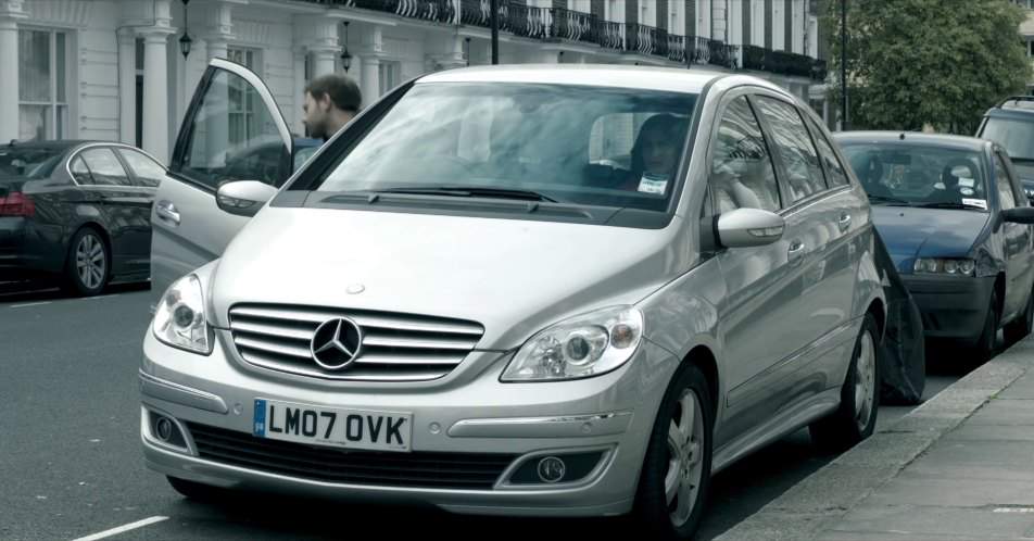 Mercedes-Benz B 170