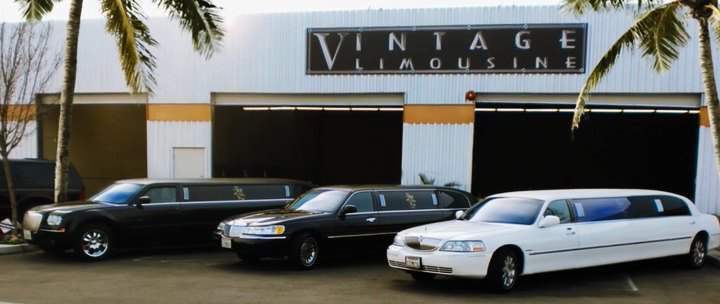 Chrysler 300 Stretched Limousine