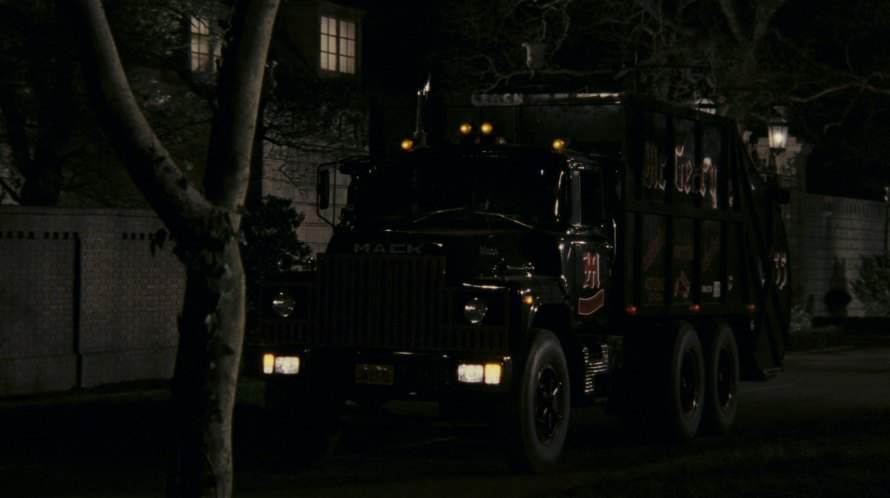 Mack DM-Series