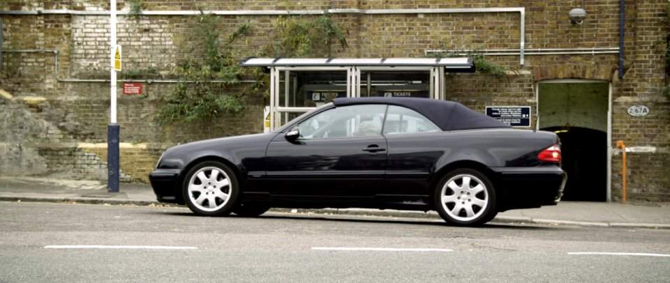 Mercedes-Benz CLK 320