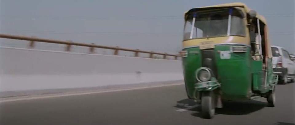 Bajaj RE in Agent Vinod